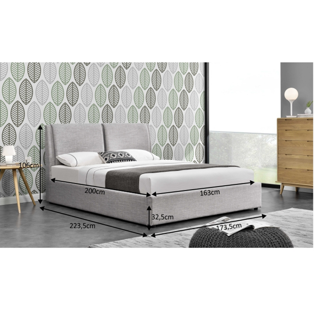 postel-siva-gulia-koty