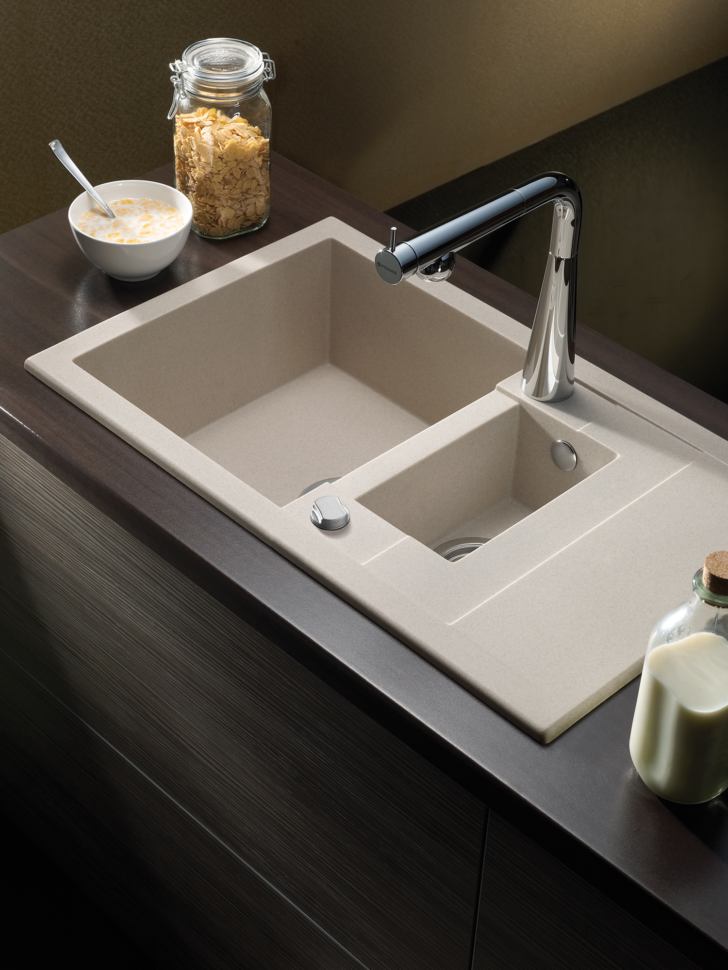 2729_GRANITE_STUDIO_1A_DCw